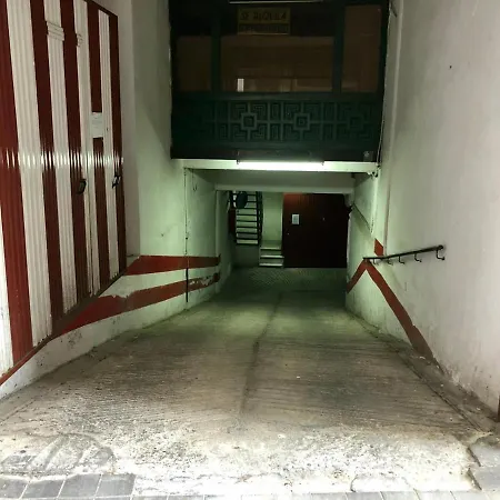 Apartamento En El Corazón De La Ciudad!!!! Parking Gratuito Granada